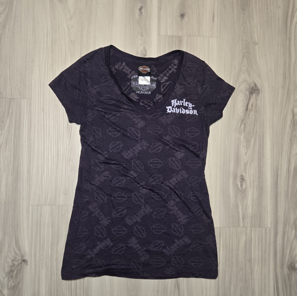 ​Harley-Davidson Women's Burnout V-Neck Tee - Racine WI Dealer - Size L